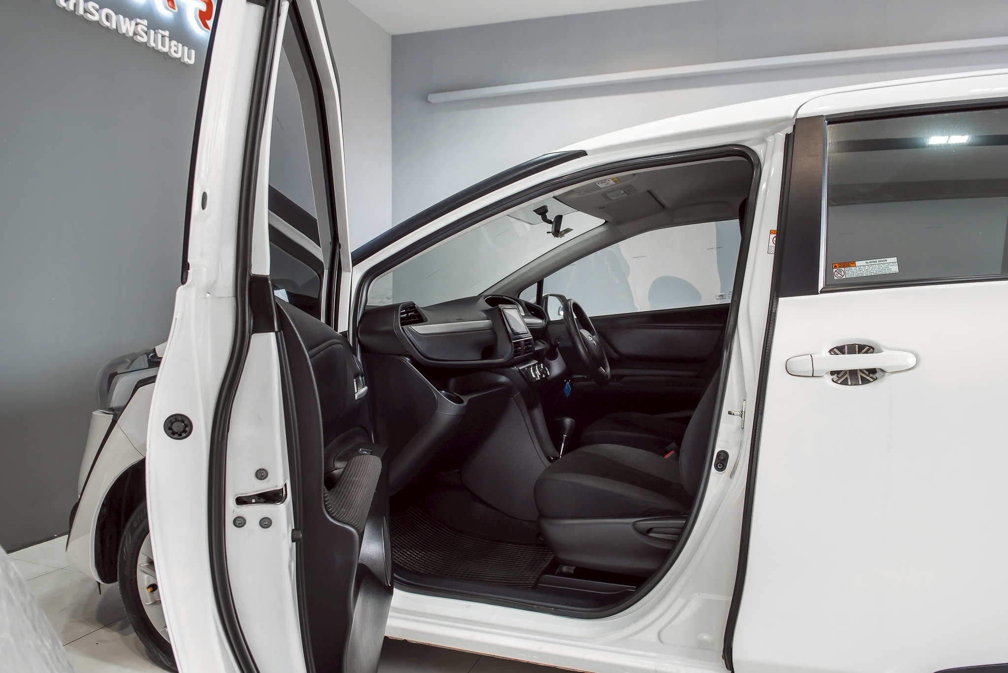 Toyota Sienta1.5 G SUV AT 2022