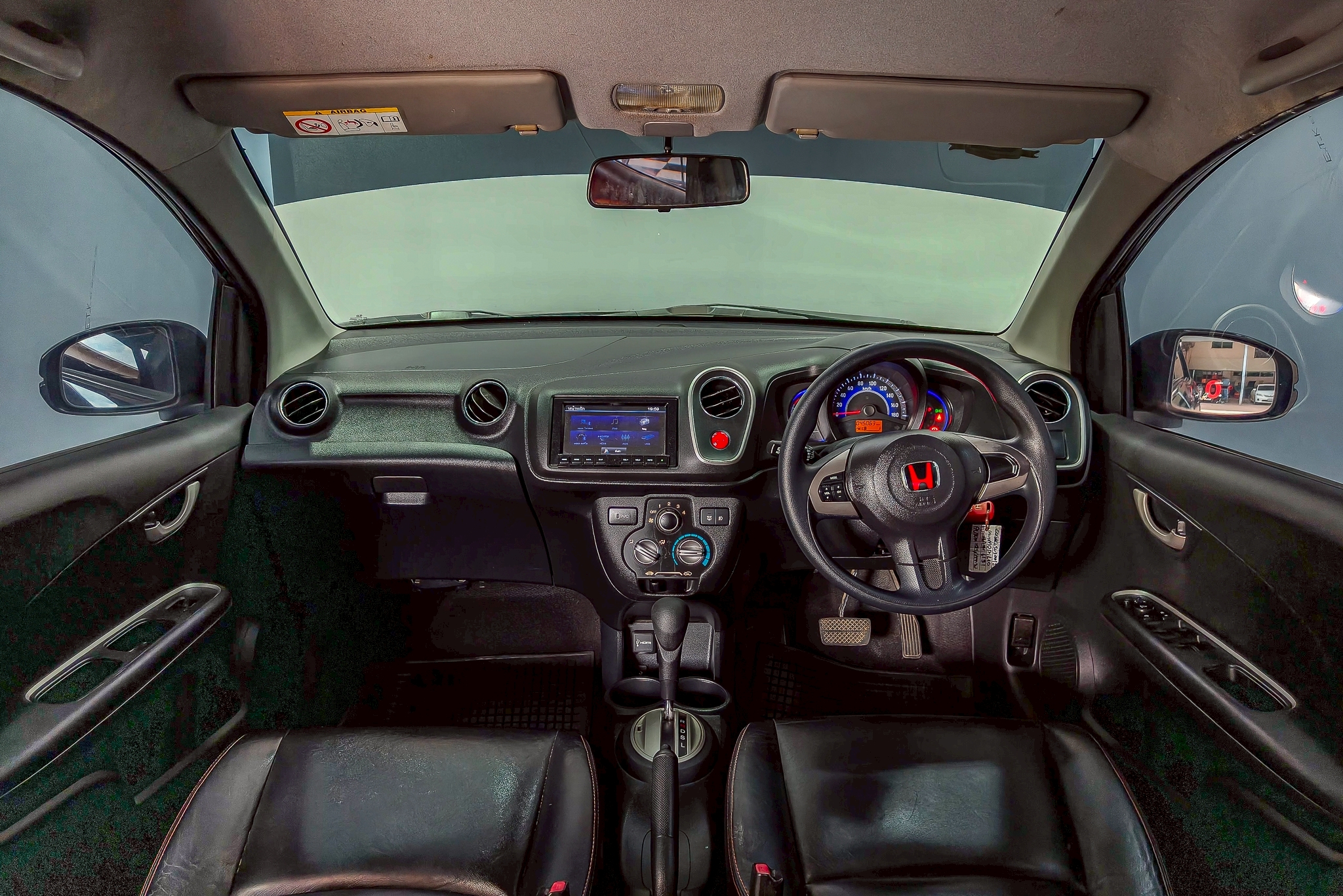 Honda Mobilio 1.5 RS SUV AT 2015