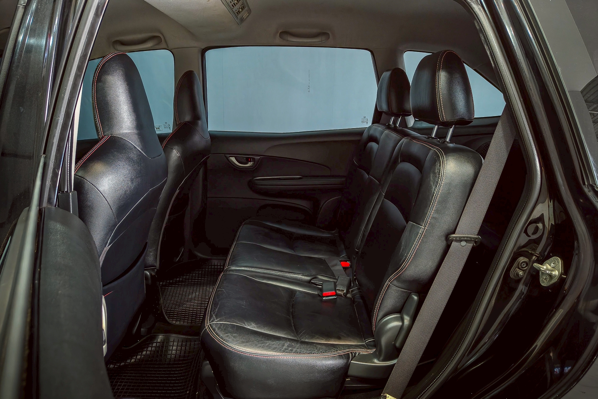 Honda Mobilio 1.5 RS SUV AT 2015