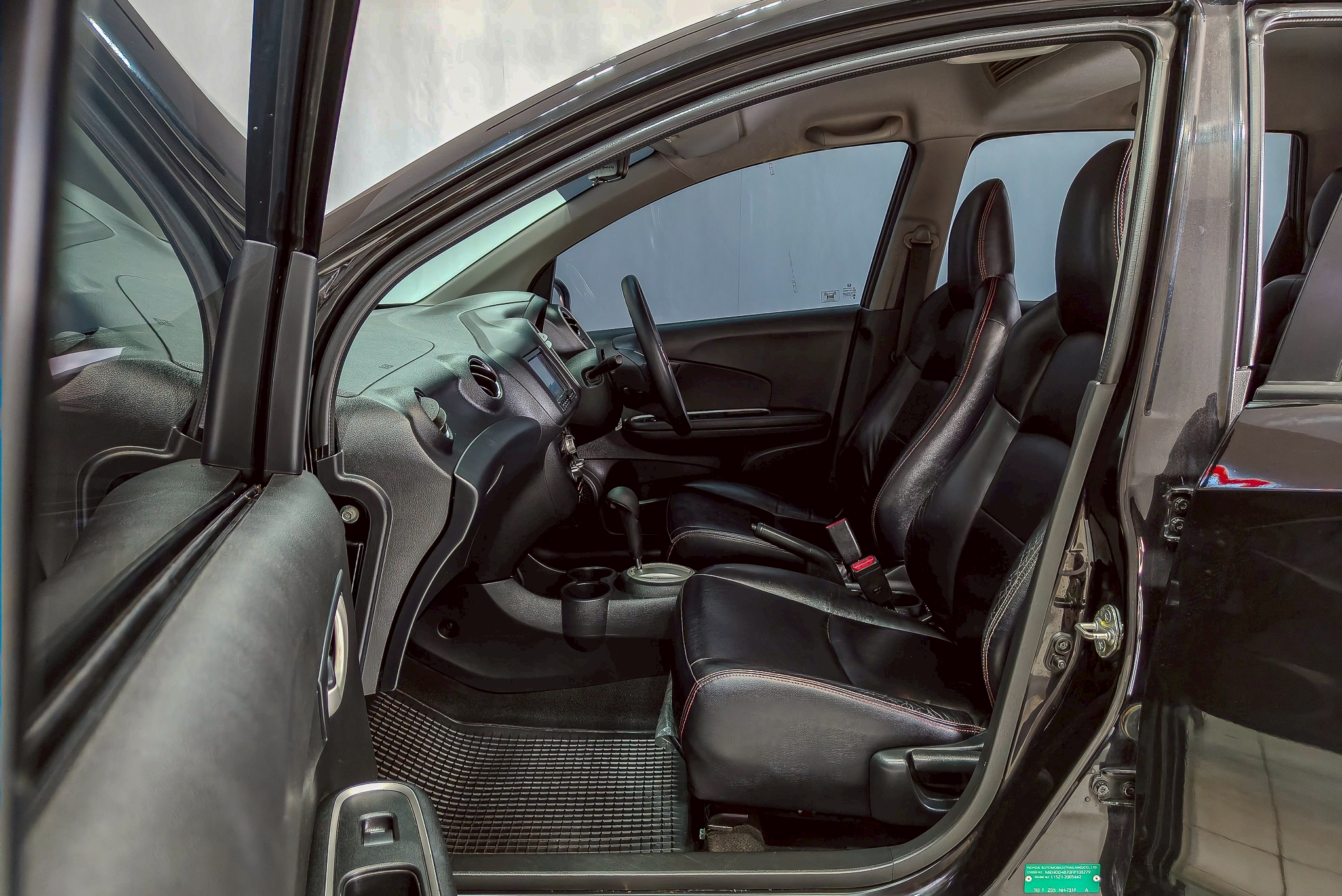 Honda Mobilio 1.5 RS SUV AT 2015