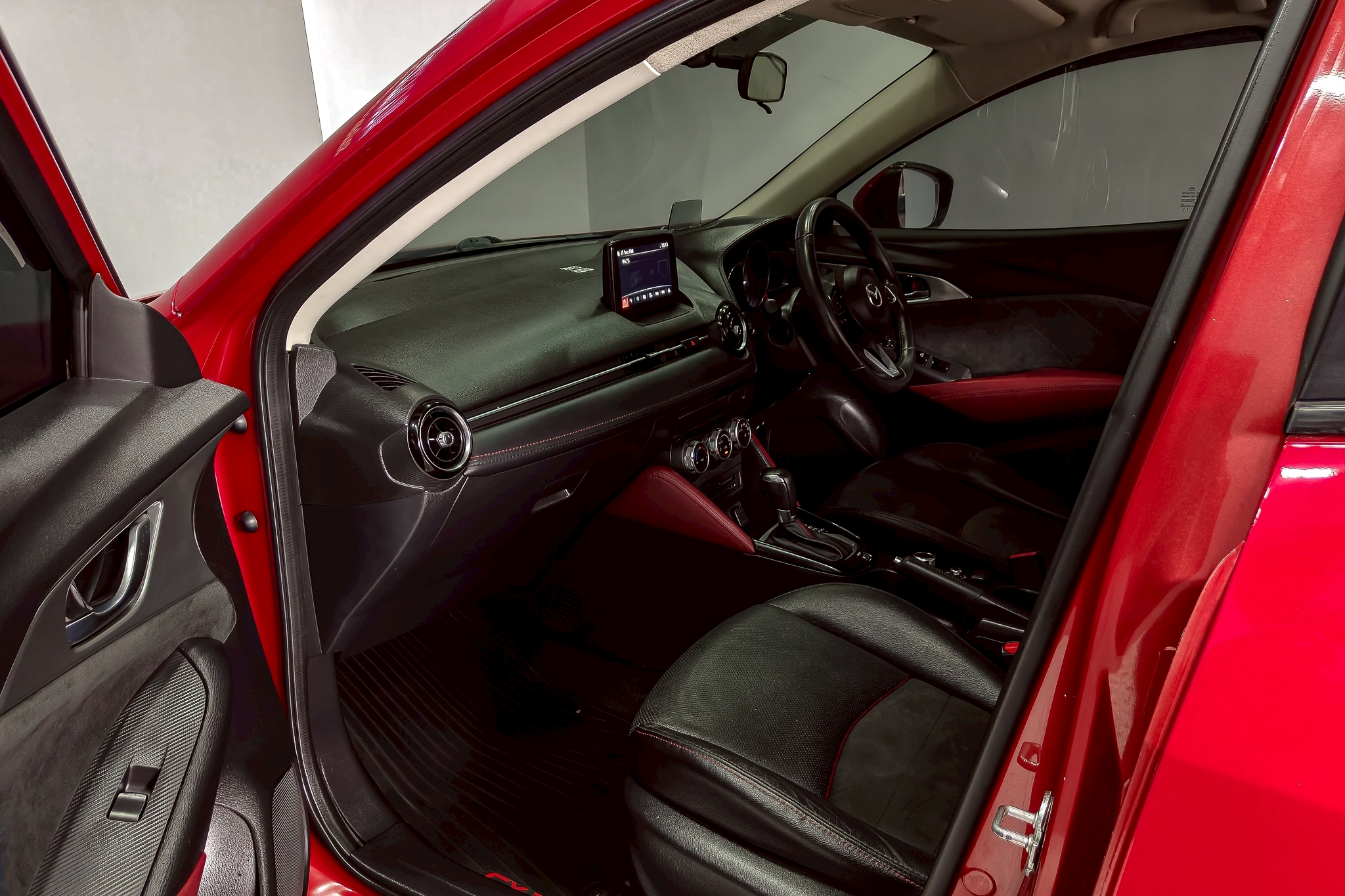 Mazda CX-3  2.0 E SUV AT 2017