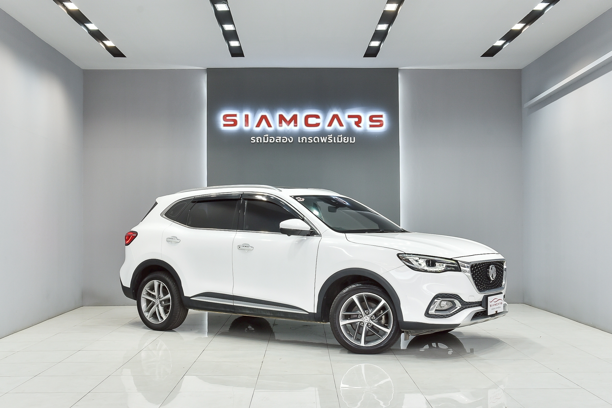 MG HS 1.5 X Sunroof SUV AT 2021