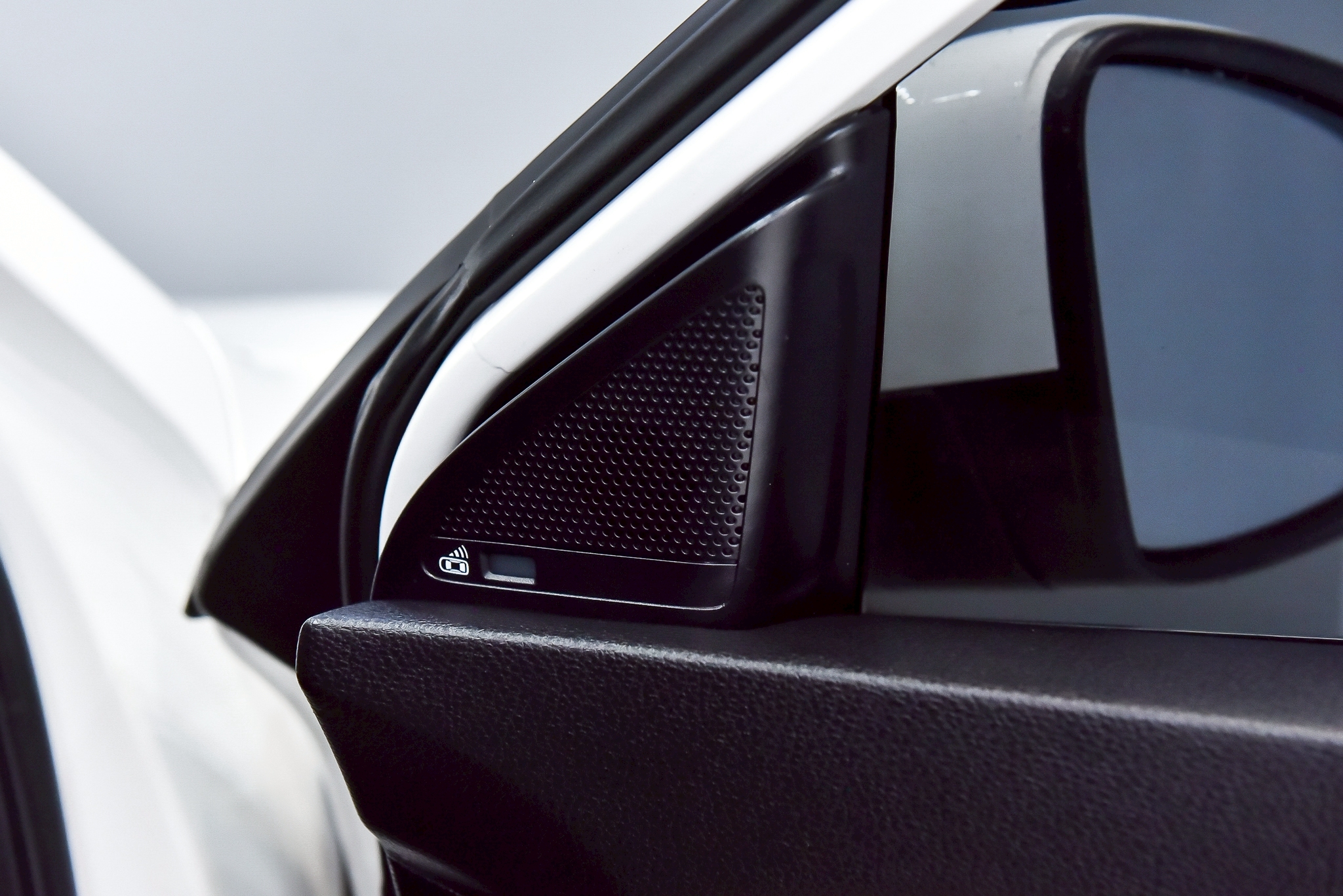 MG HS 1.5 X Sunroof SUV AT 2021