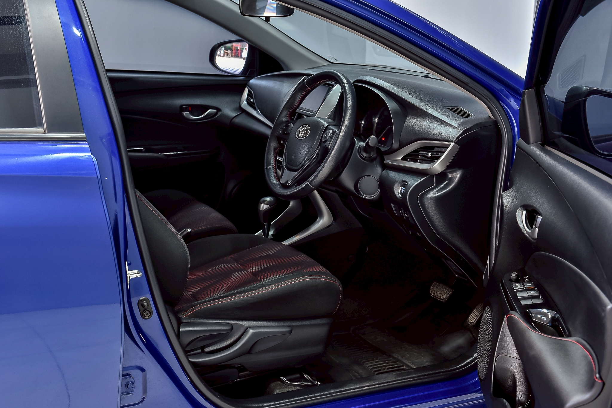 Toyota Yaris ATIVE 1.2 S Sedan AT 2018