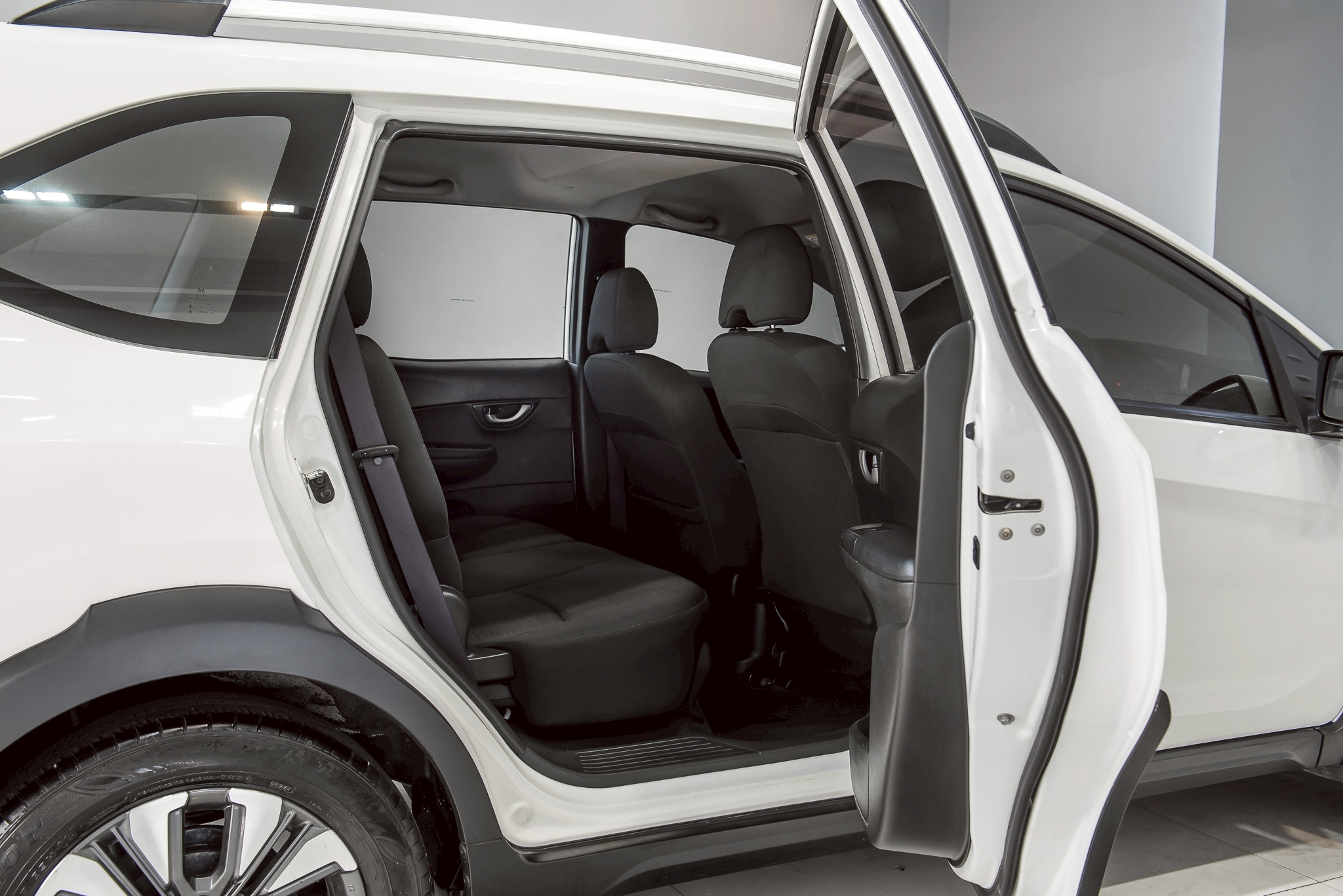 Honda BR-V 1.5 V SUV AT 2021