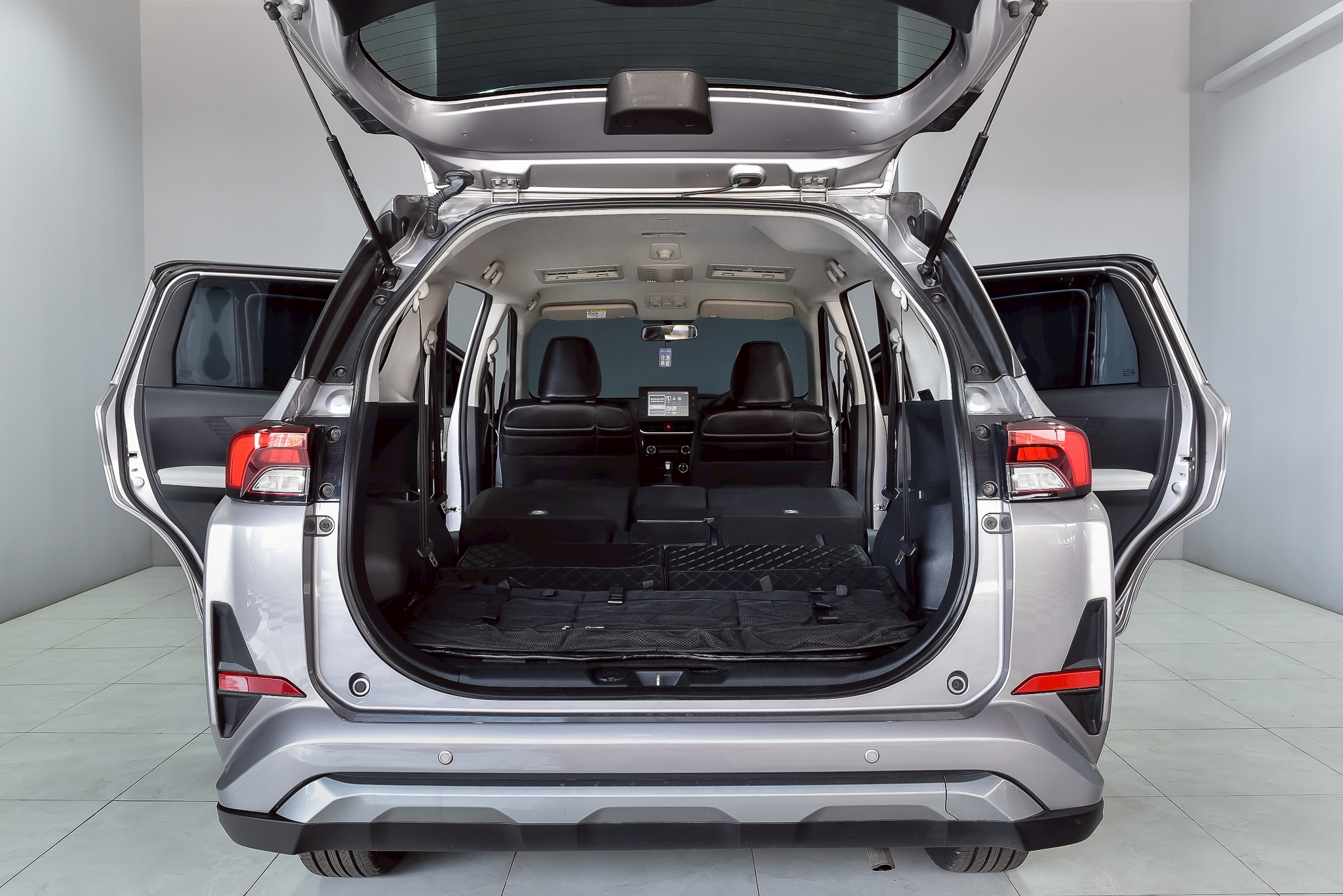 Toyota Veloz 1.5 Premium SUV AT 2023