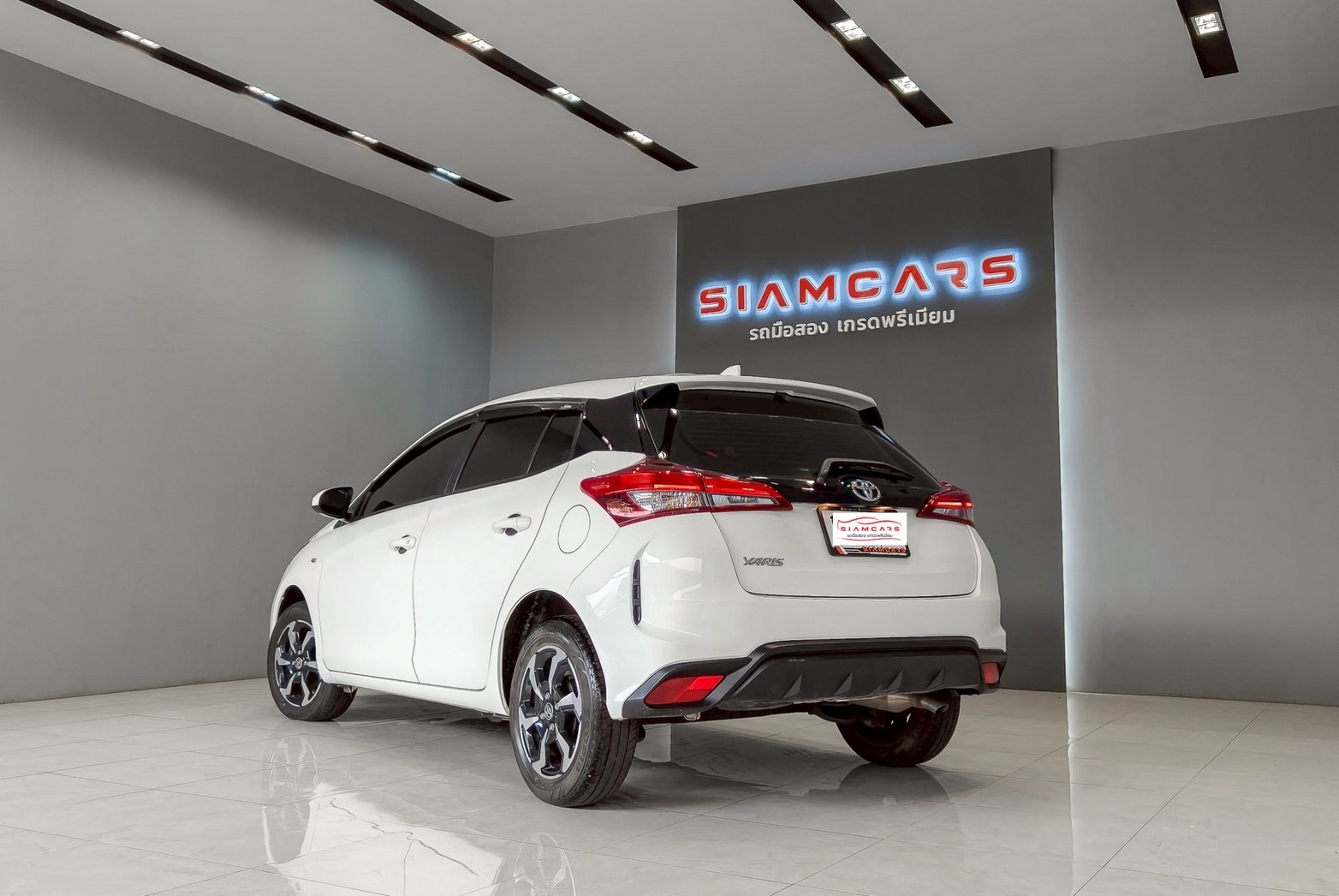 Toyota Yaris 1.2 Sport Hatchback AT 2024