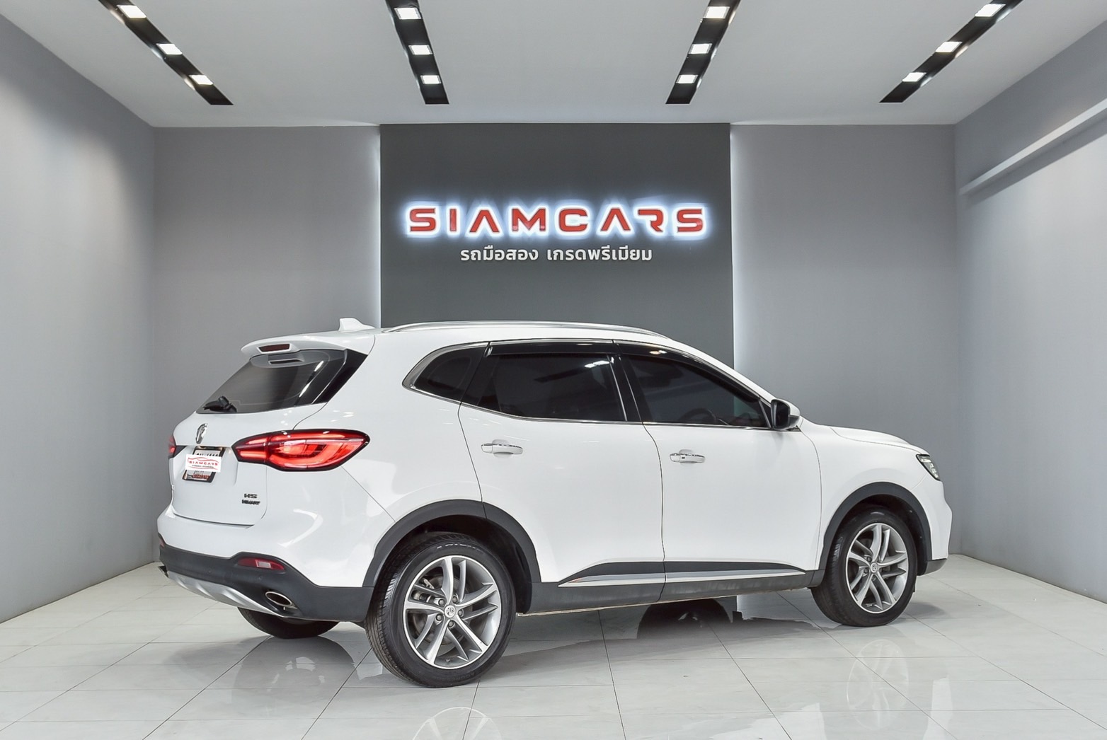 MG HS 1.5 X Sunroof SUV AT 2021