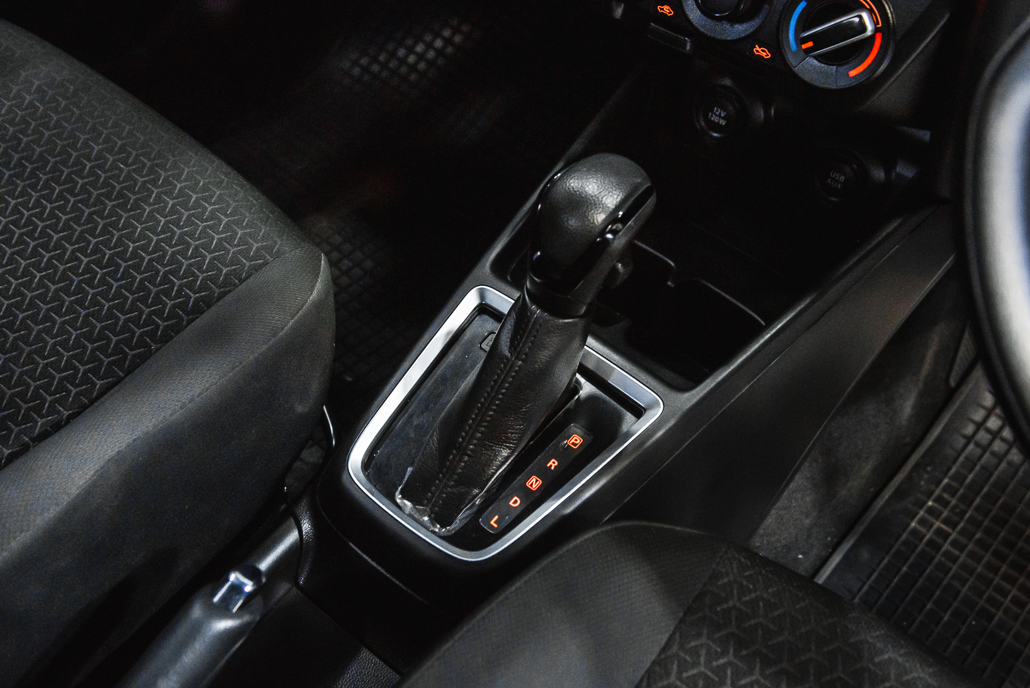 Suzuki Swift 1.2 GL Hatchback AT 2018