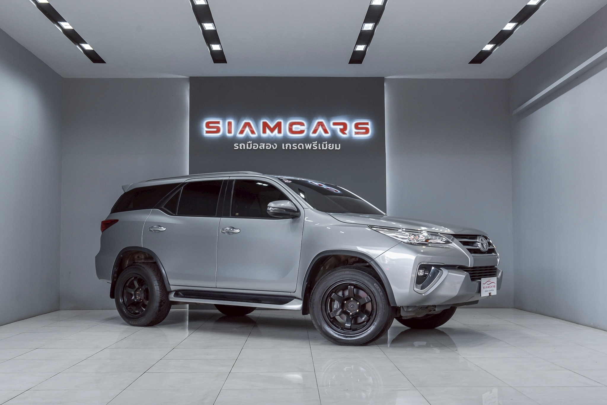 Toyota Fortuner  2.4 G SUV AT 2019