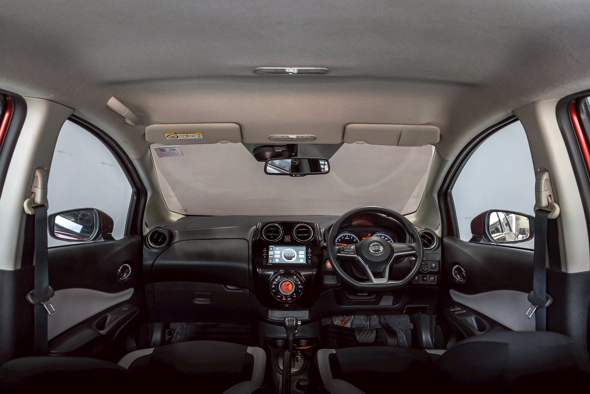 Nissan Note 1.2 V Hatchback AT 2019