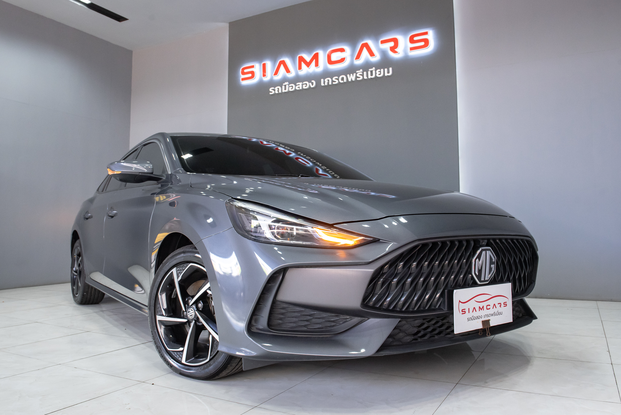 MG5  MG5 1.5 X Sunroof Sedan AT 2022