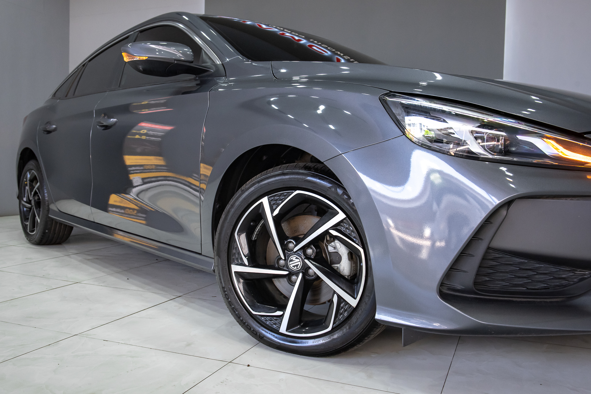 MG5  MG5 1.5 X Sunroof Sedan AT 2022