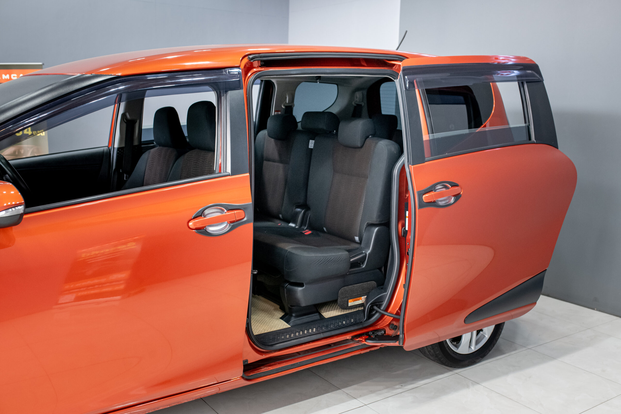 Toyota Sienta 1.5 G SUV AT 2017