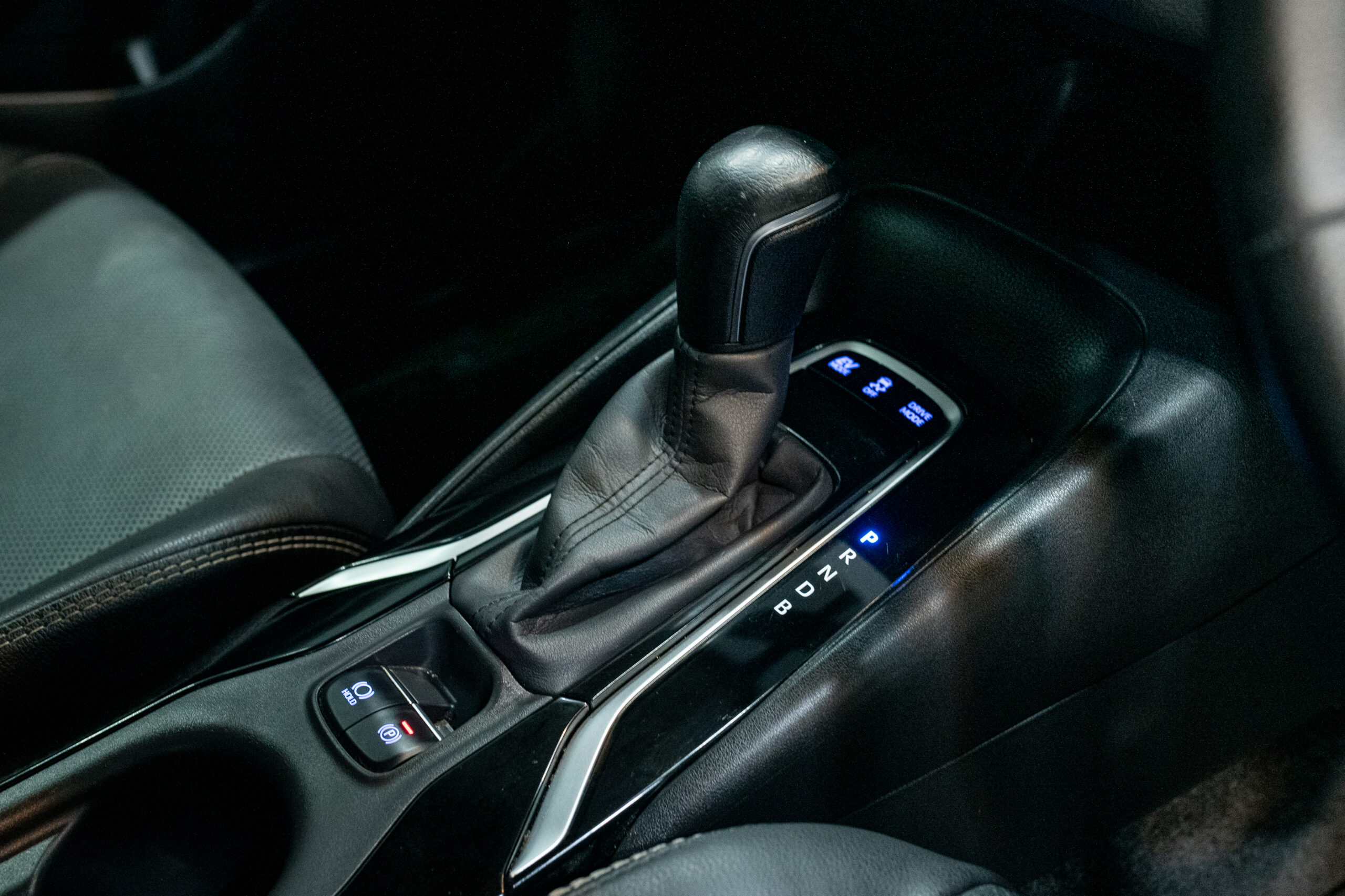Toyota Corolla Altis 1.8 Hybrid Smart Sedan AT 2021