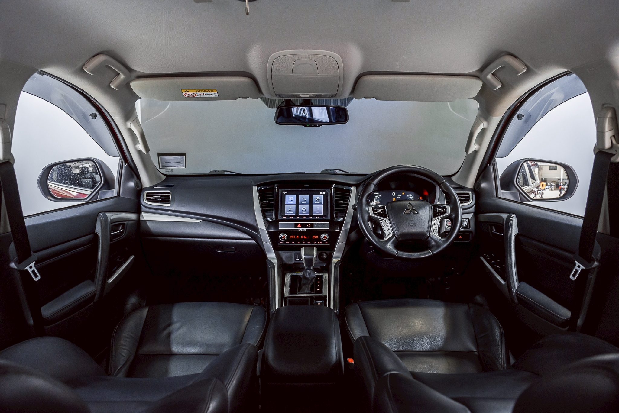 Mitsubishi Pajero Sport 2.4 GT Premium 2WD 60th Passion Red Special Edition SUV AT 2021