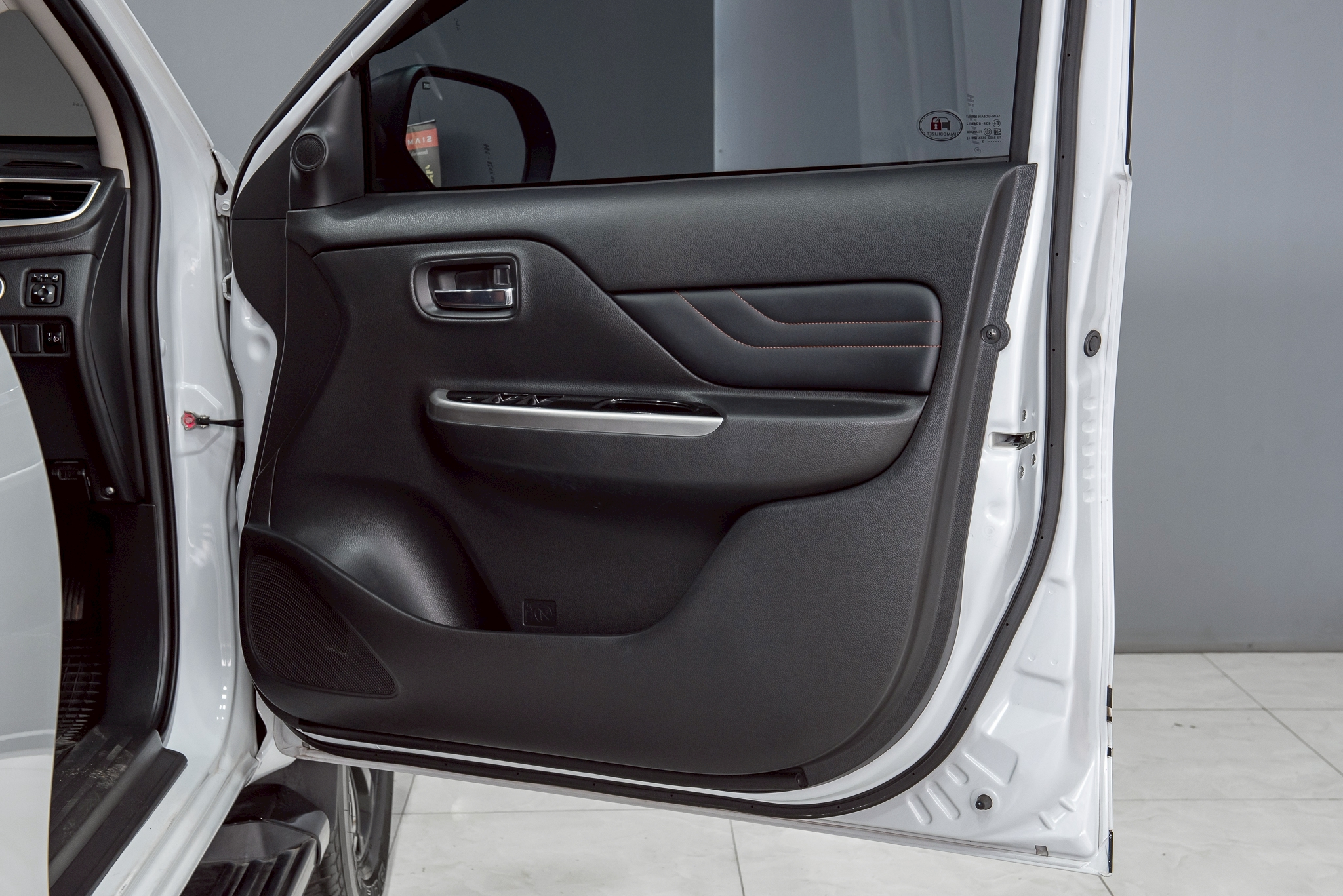 Mitsubishi Triton All New Double Cab 2.4 4WD ATHLETE AT 2022