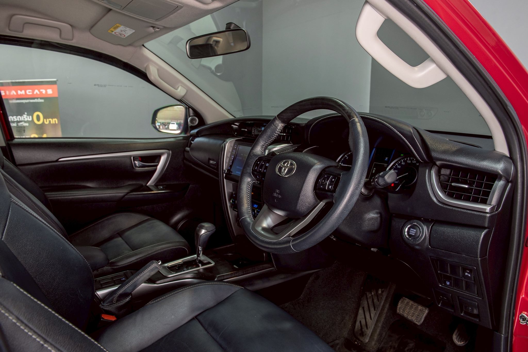 Toyota Fortuner 2.4  Leader G  SUV AT 2022