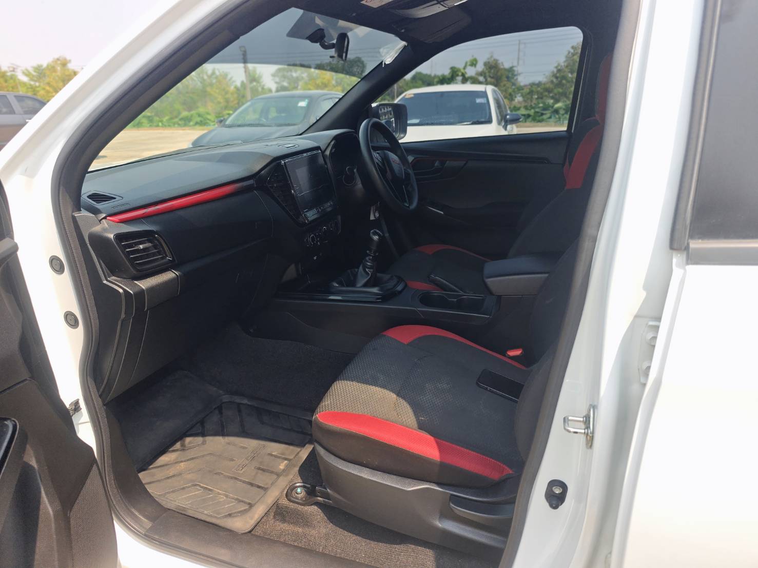 Isuzu D-Max All New Blue Power Cab-4 1.9 Ddi Speed X-series MT 2021