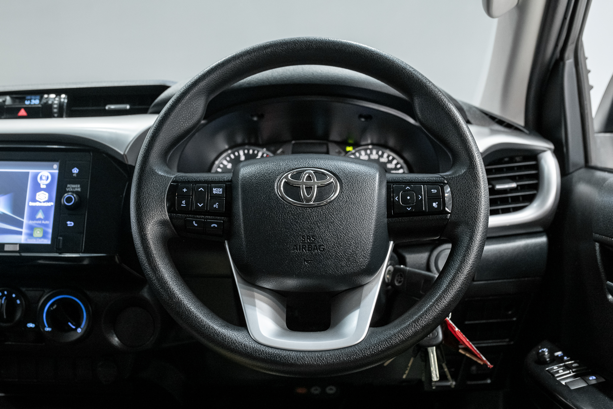 Toyota Hilux Revo Smart Cab 2.4 Entry Prerunner AT 2021