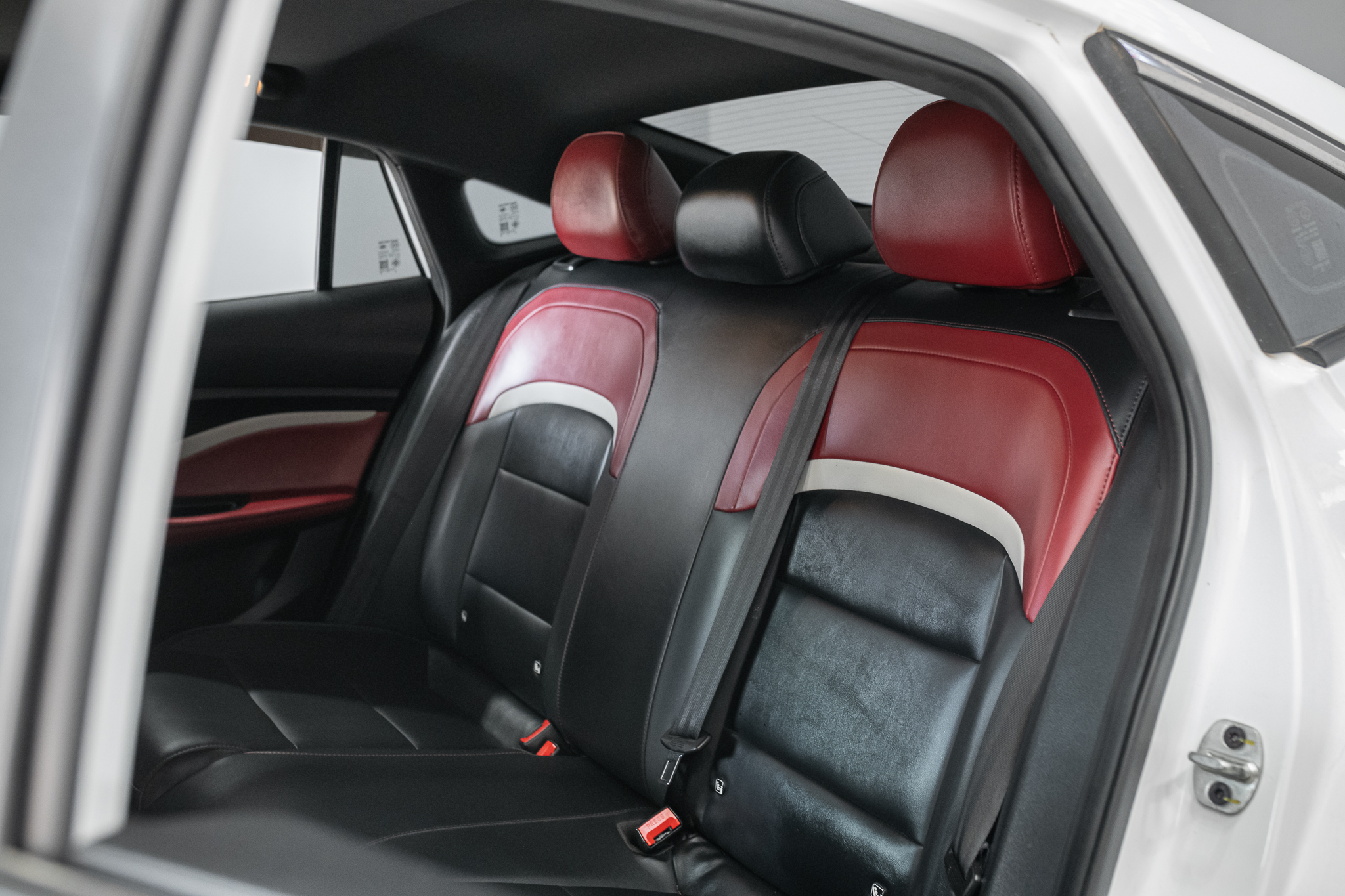 MG5 MG5 1.5 X Sunroof Sedan AT 2022