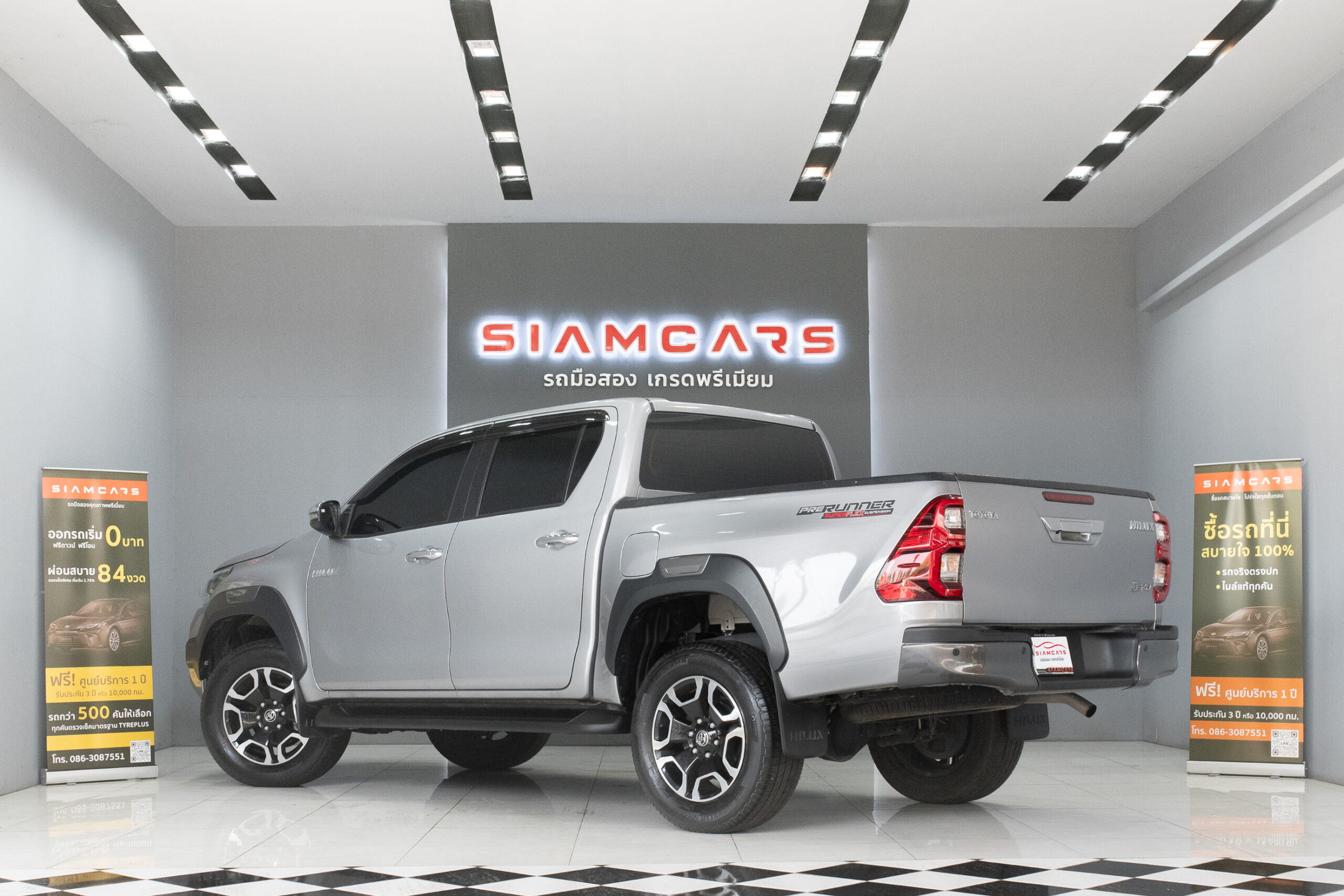 Toyota Hilux Revo Double Cab 2.4 MID Prerunner AT 2023