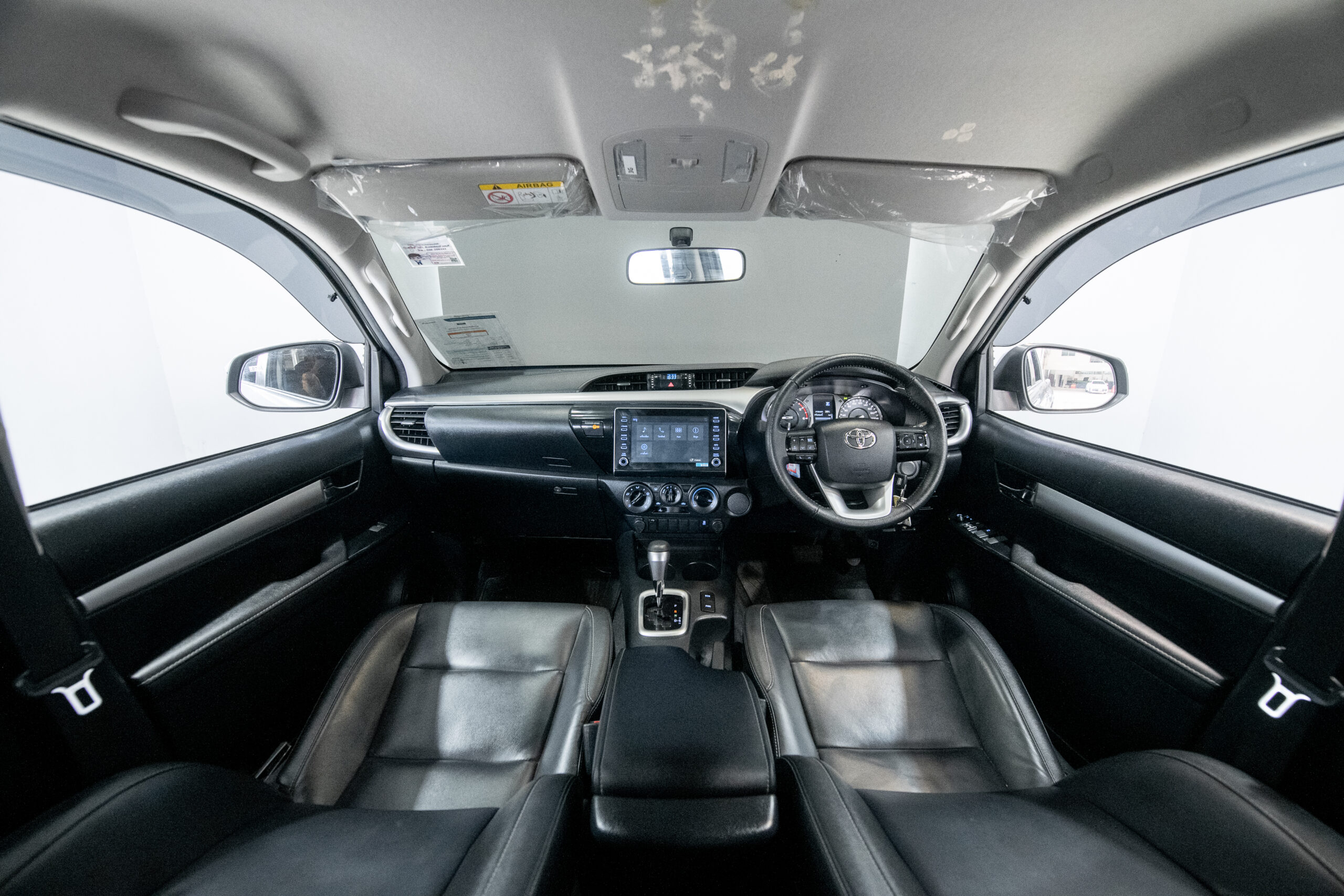 Toyota Hilux Revo Double Cab 2.4 MID Prerunner AT 2023