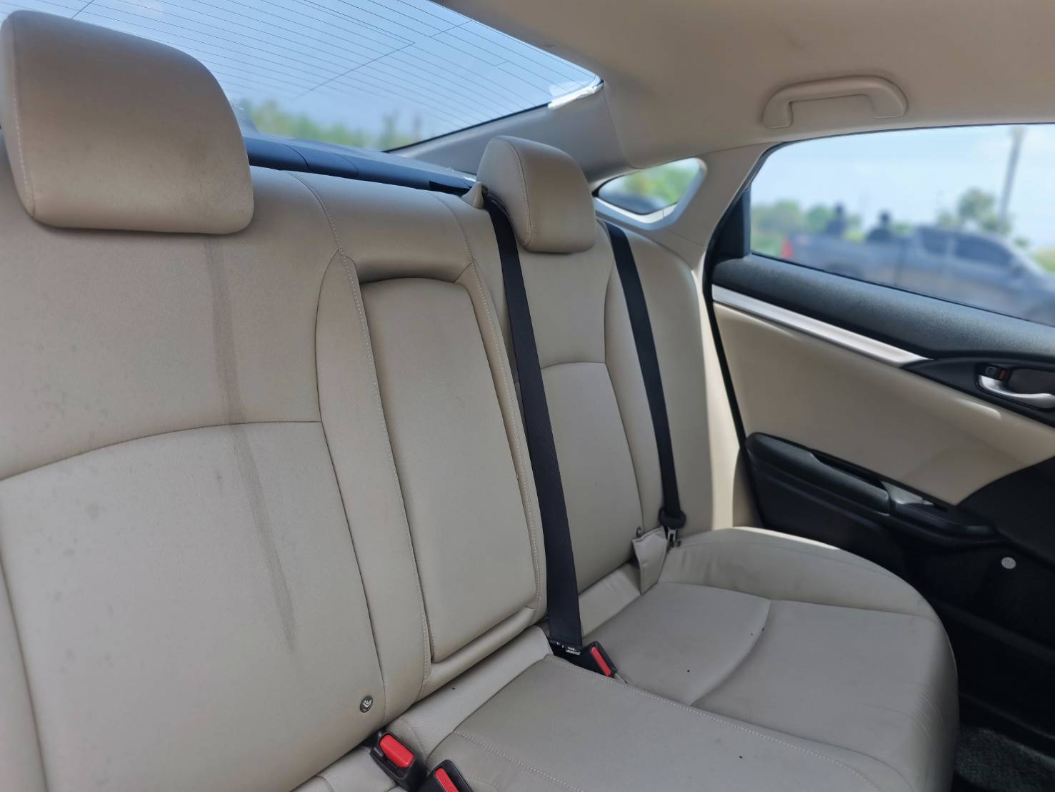 Honda Civic 1.8 E Sedan AT 2019