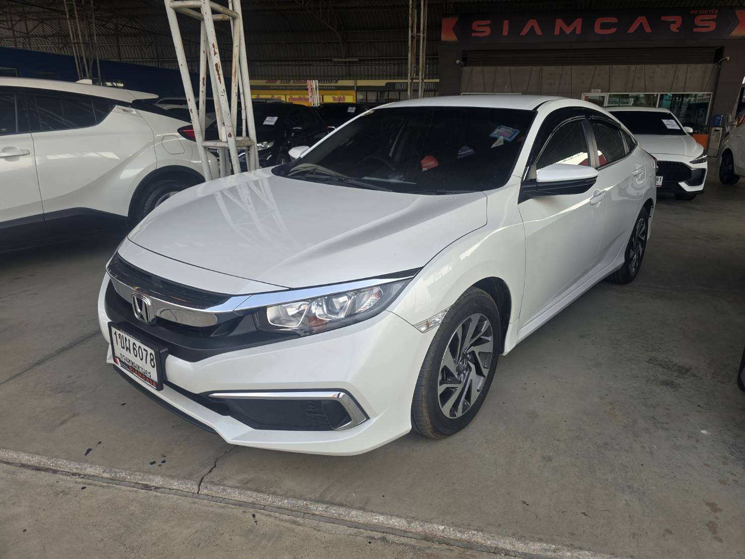 Honda Civic 1.8 E Sedan AT 2020