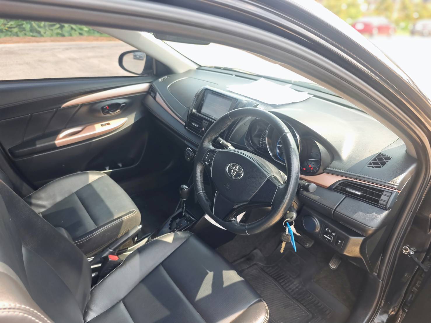 Toyota Vios 1.5 Mid Sedan AT ปี 2021