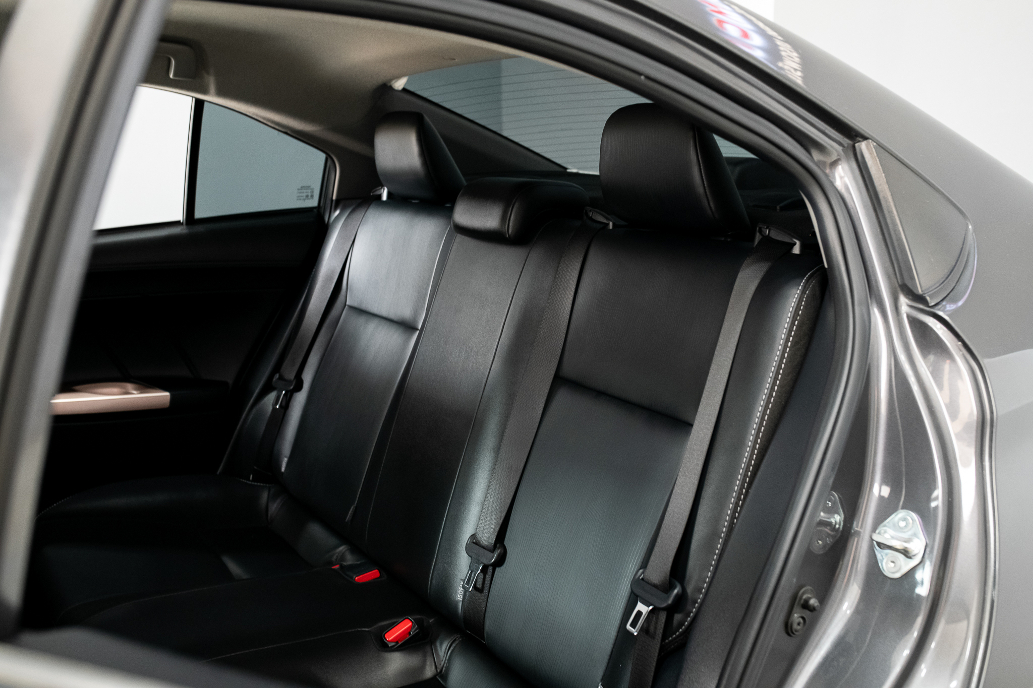 Toyota Vios 1.5 Mid Sedan AT ปี 2021