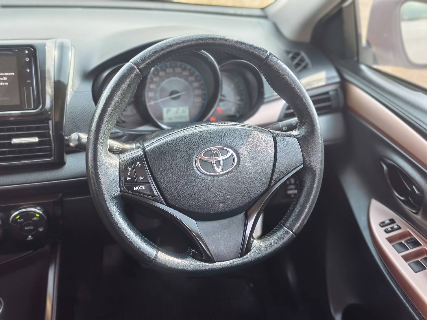 Toyota Vios 1.5 Mid Sedan AT ปี 2021