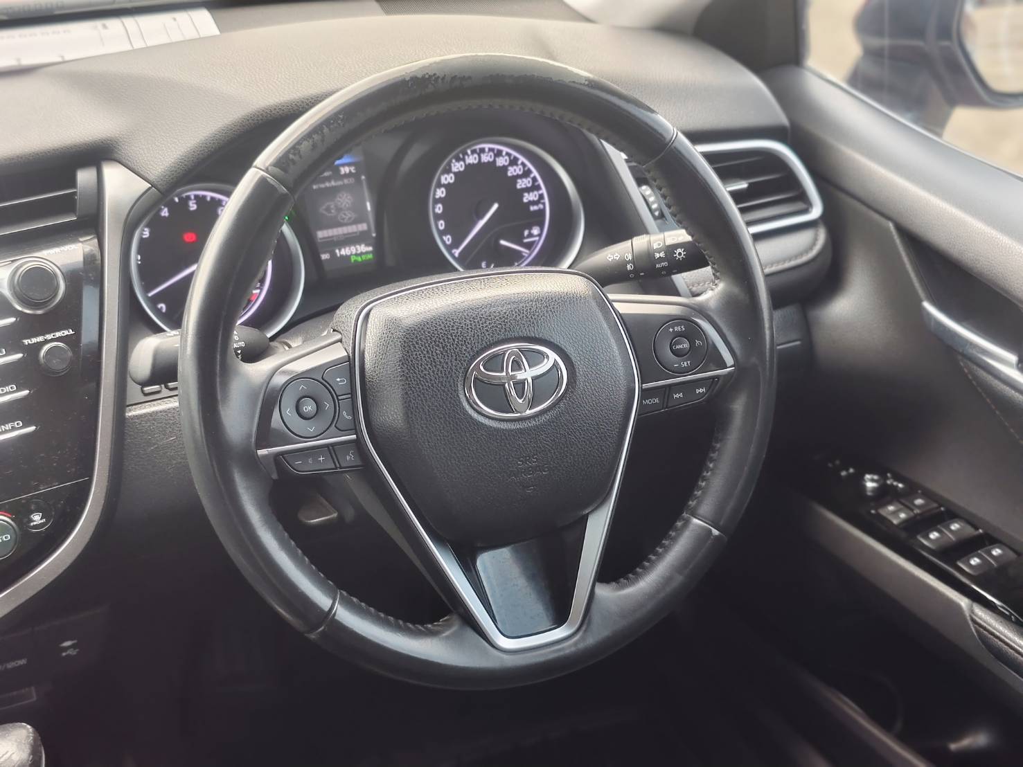Toyota Camry 2.0 G Sedan AT 2020