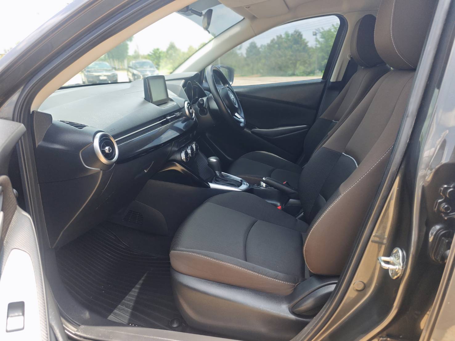 MAZDA 2 1.3 Skyactiv-G C SedanAT 2022