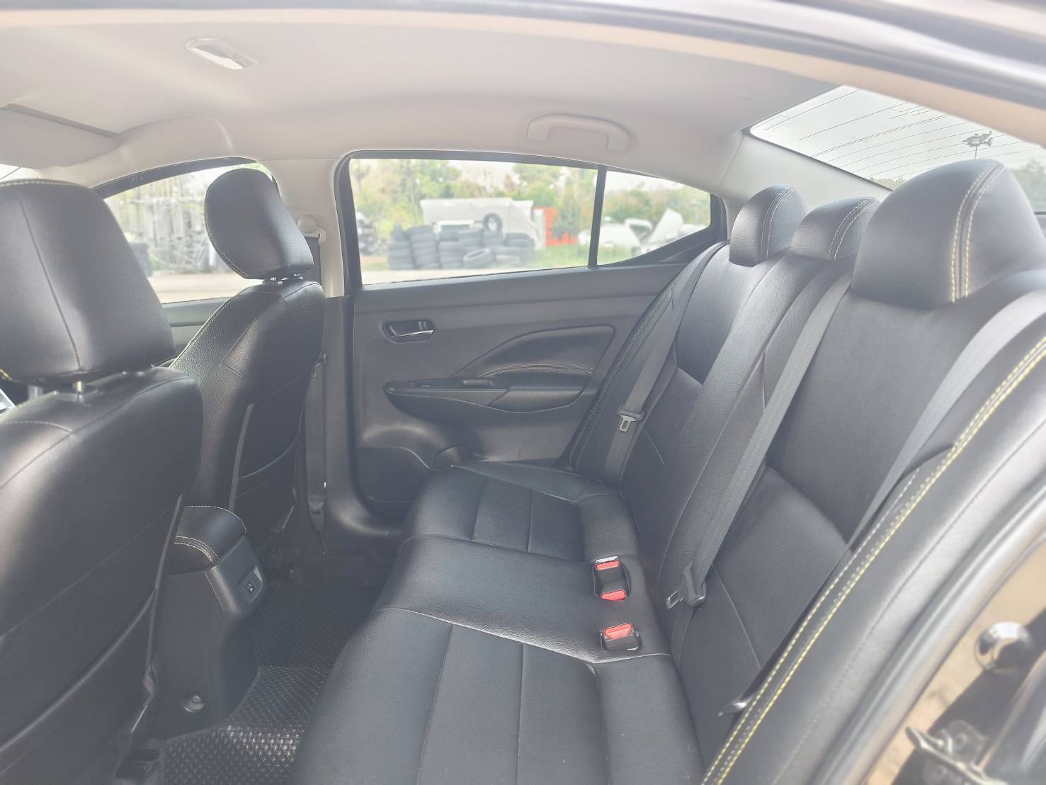 Nissan Almera Turbo 1.0 V Sedan AT 2021