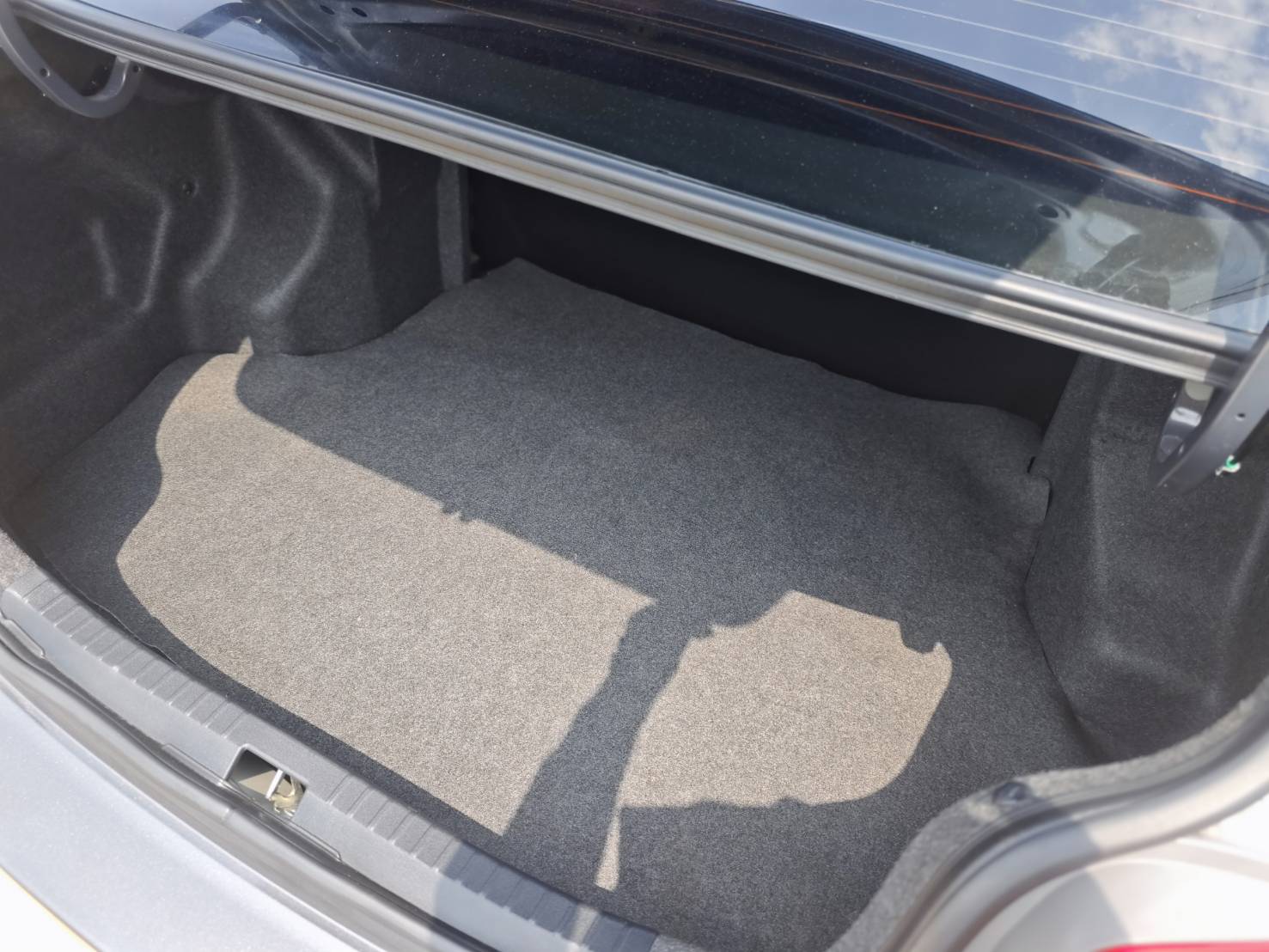 Toyota Vios 1.5 Mid Sedan AT ปี 2021