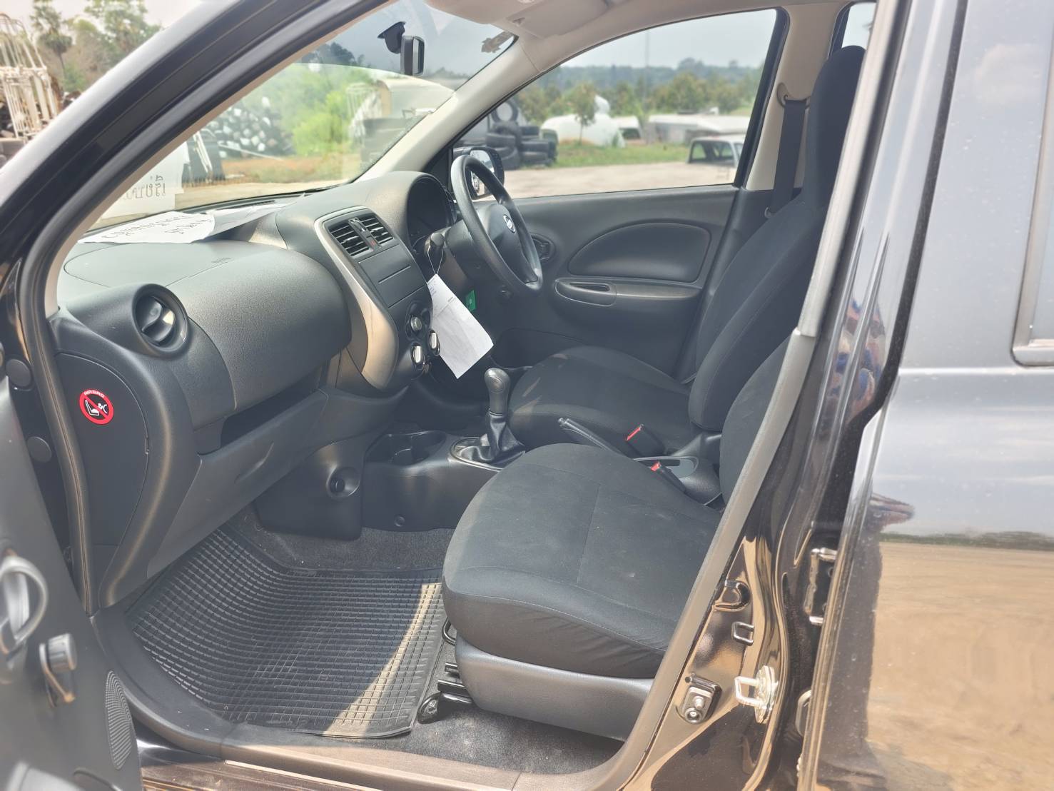 Nissan March 1.2 S Hatchback MT 2019