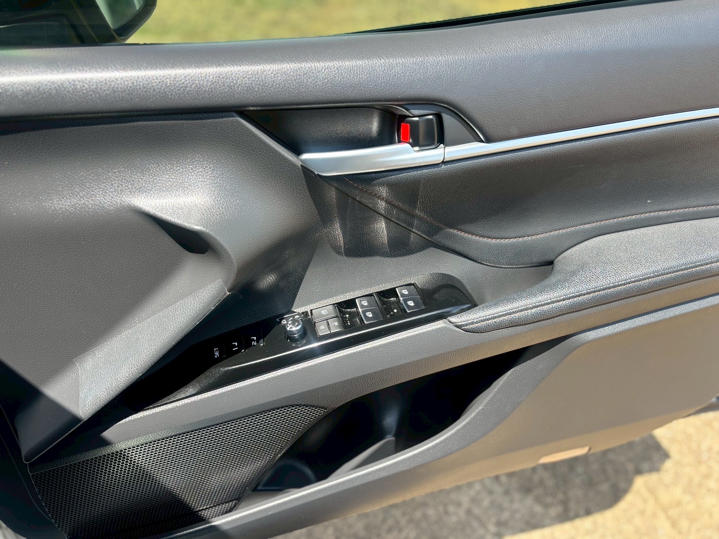 Toyota Camry 2.5 Hybrid Premium Sedan AT 2021