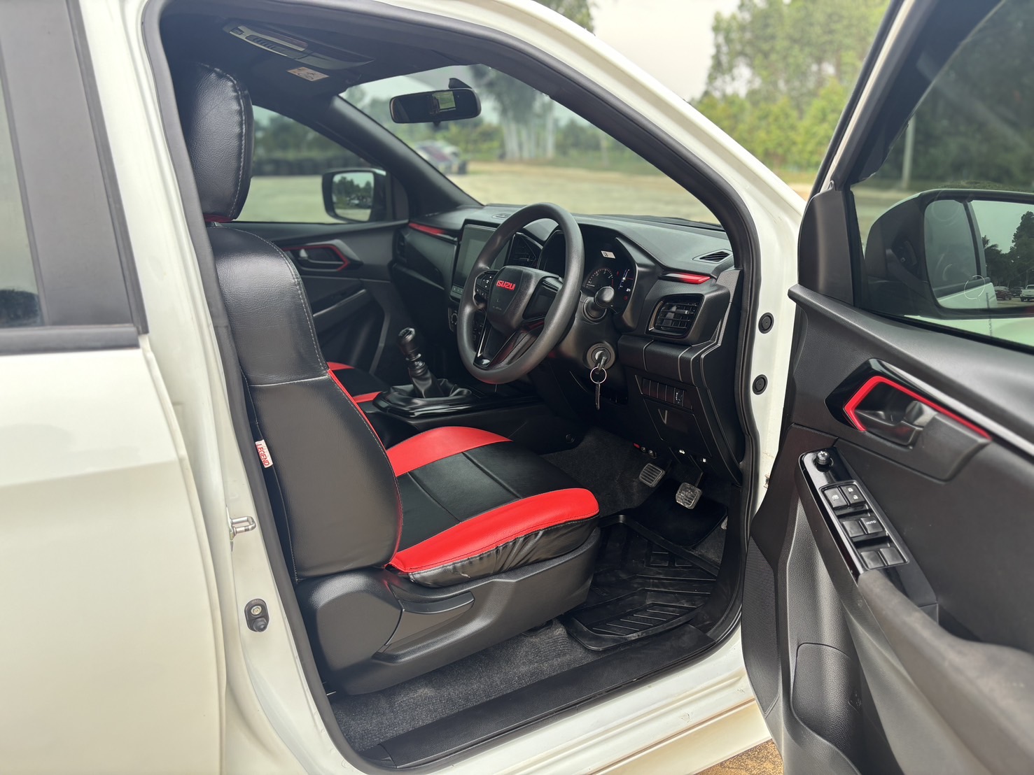 Isuzu D-Max All New Blue Power Cab-4 1.9 Ddi Speed X-series MT 2023