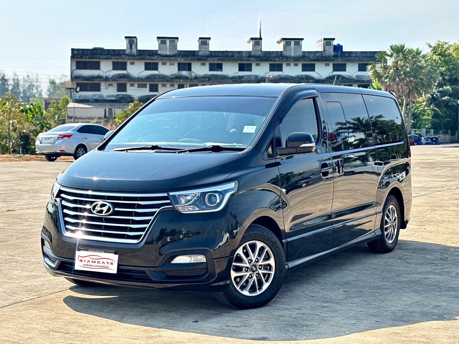 Hyundai H-1 2.5 Elite MPV AT 2019