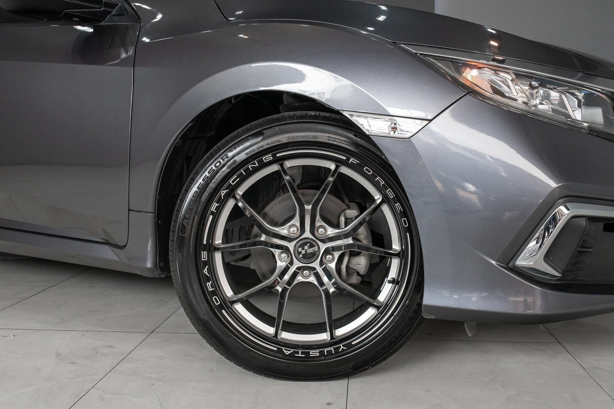 Honda Civic 1.8 E Sedan AT 2019