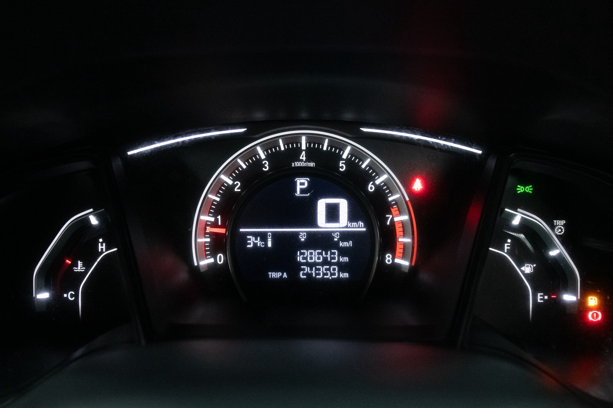 Honda Civic 1.8 E Sedan AT 2019