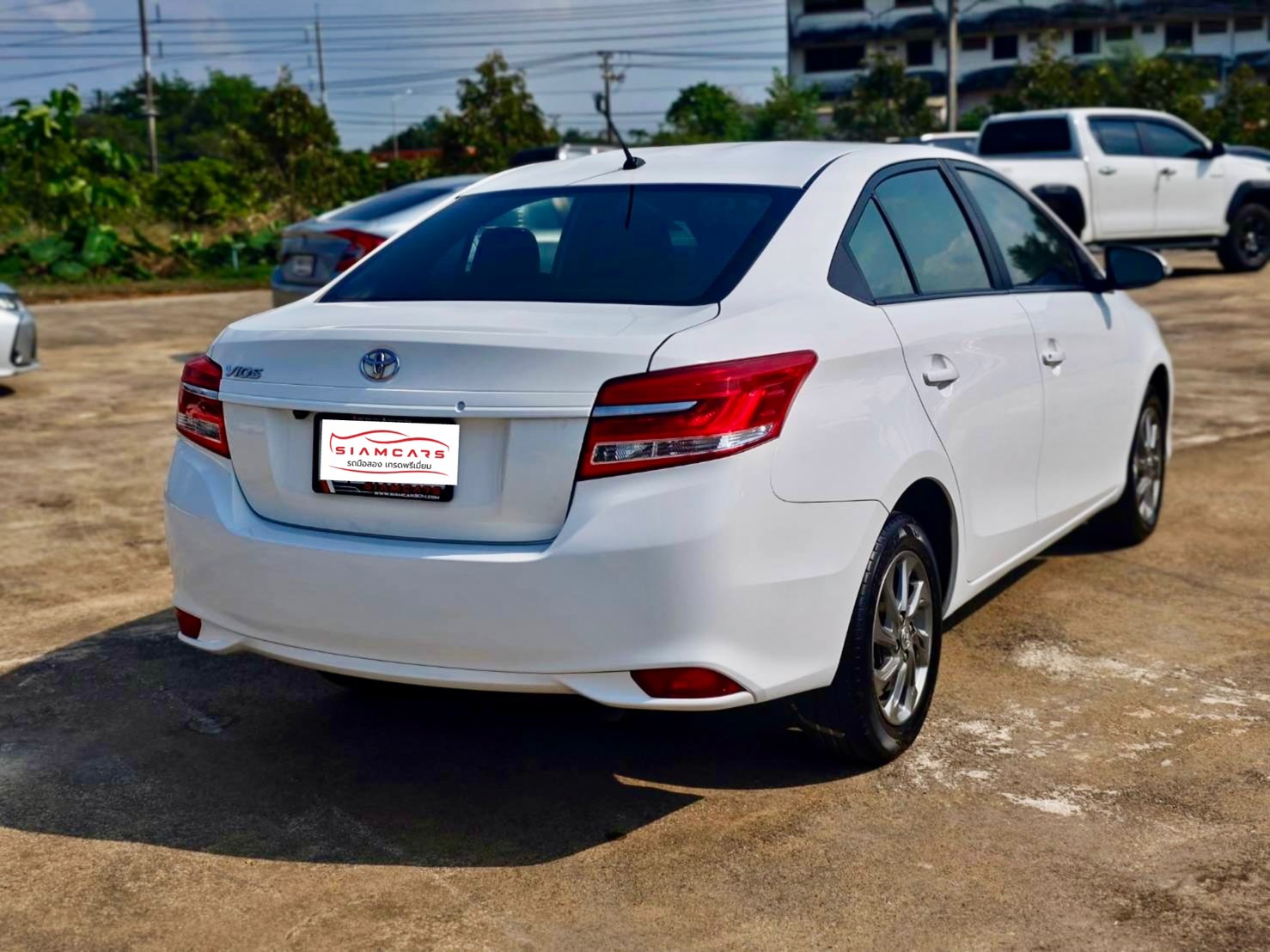 Toyota Vios 1.5 Mid Sedan AT ปี 2021