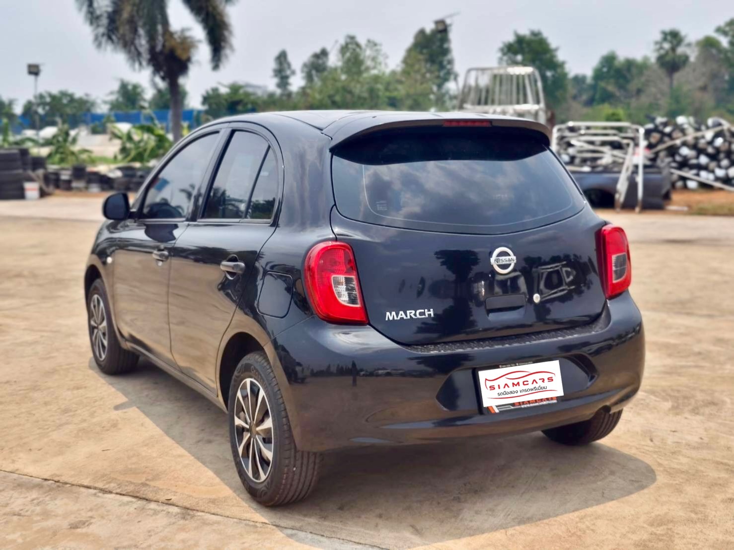 Nissan March 1.2 S Hatchback MT 2019