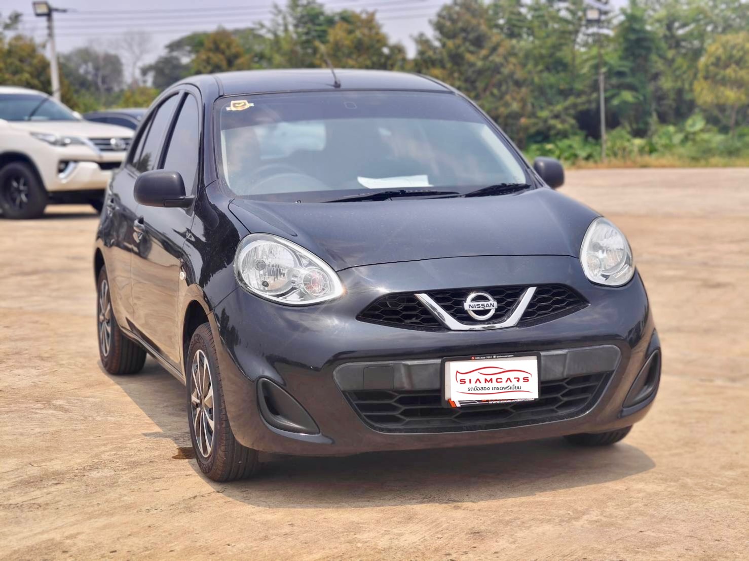 Nissan March 1.2 S Hatchback MT 2019