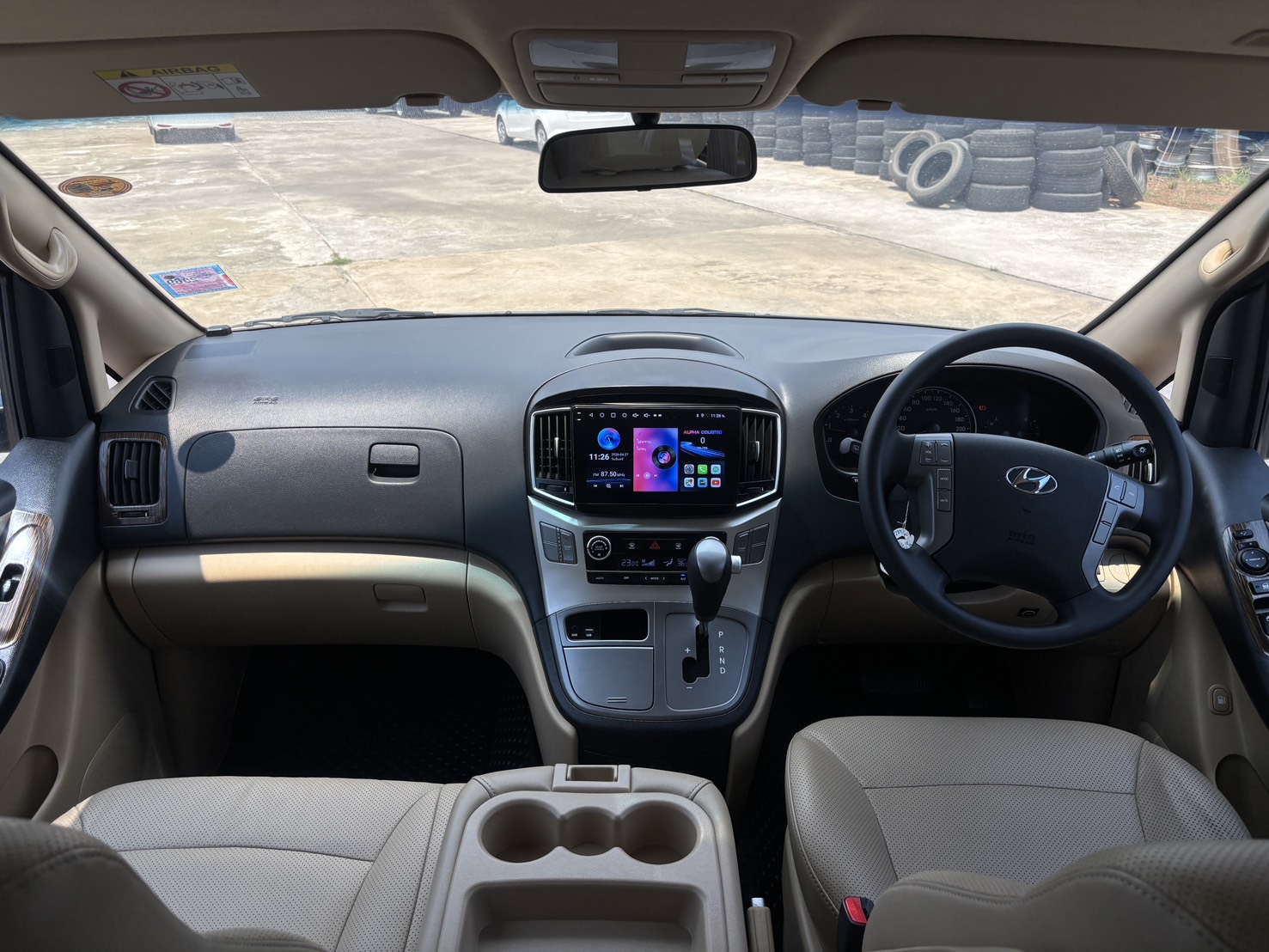 Hyundai H-1 2.5 Elite MPV AT 2018