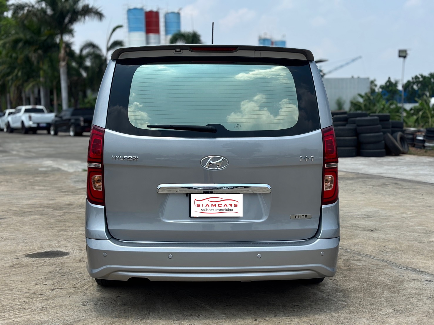 Hyundai H-1 2.5 Elite MPV AT 2018