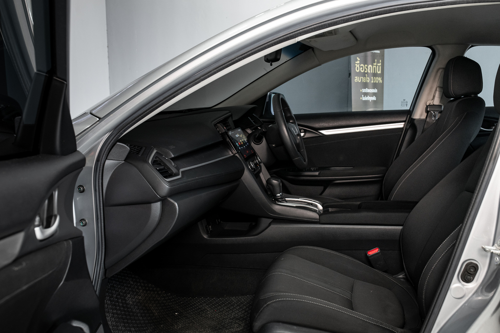 Honda Civic 1.8 E Sedan AT ปี 2017