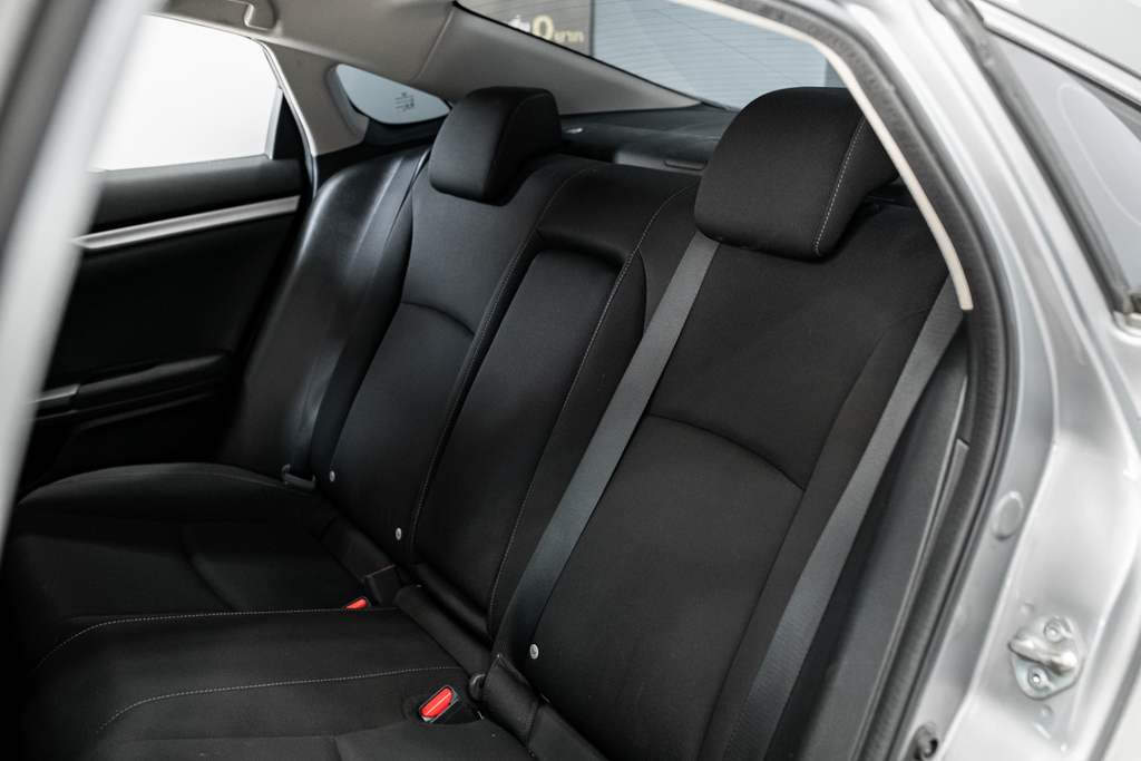 Honda Civic 1.8 E Sedan AT ปี 2017