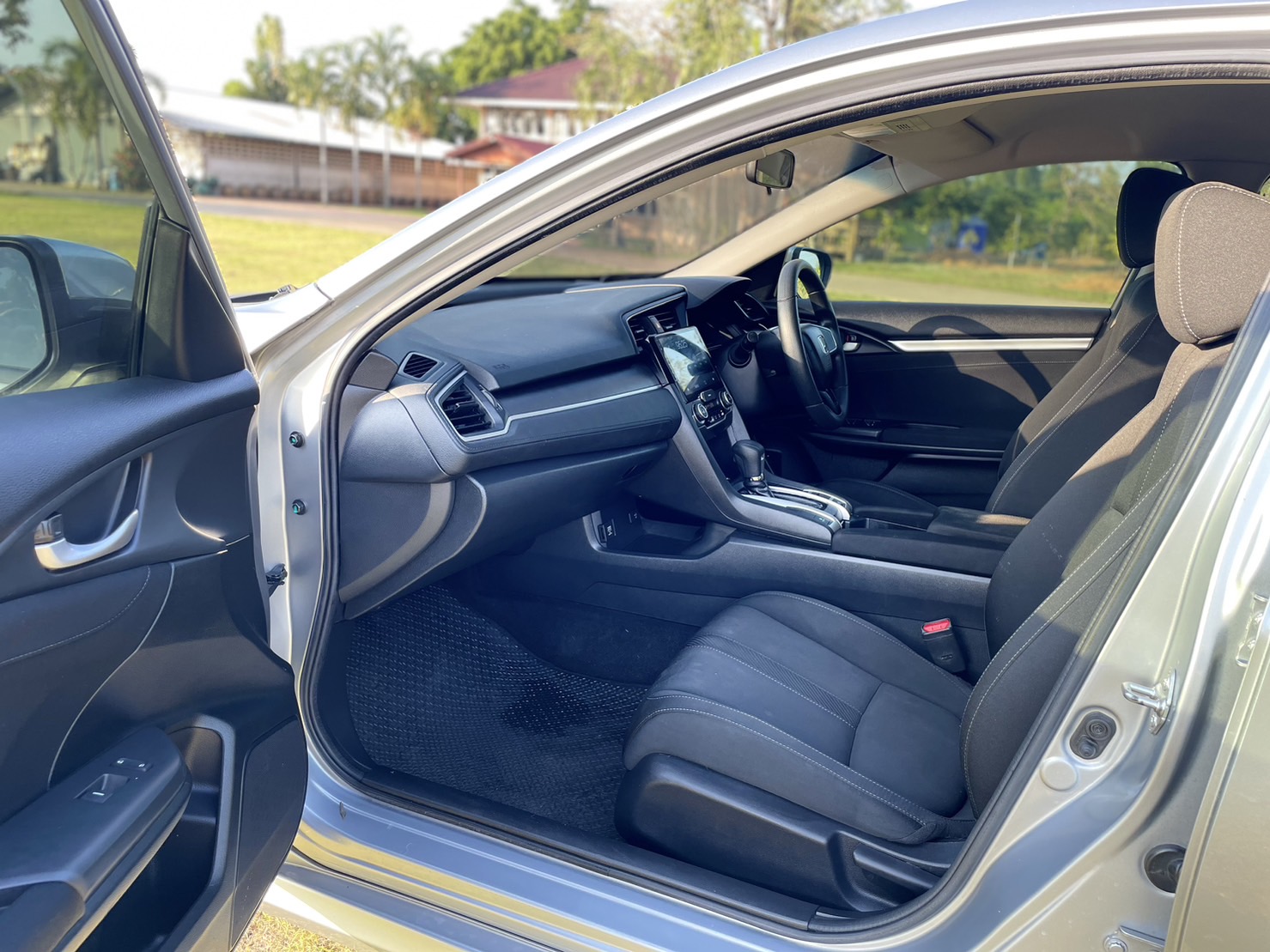 Honda Civic 1.8 E Sedan AT ปี 2017